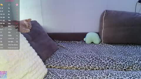 Snapshot of lillianhusk chatting on May 2, 2026, 3:06 pm Amelia online show from May 2, 2026, 3:06 pm