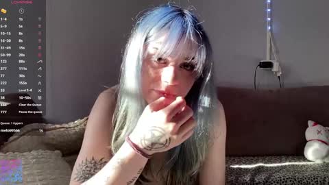 Snapshot of lillianhusk chatting on May 9, 2026, 1:27 pm Amelia online show from May 9, 2026, 1:27 pm