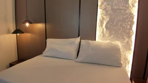 Snapshot of lilly_ass chatting on September 10, 2025, 12:38 pm L I L L Y online show from September 10, 2025, 12:38 pm