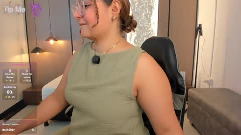 Snapshot of lilly_ass chatting on February 20, 2026, 7:58 pm L I L L Y online show from February 20, 2026, 7:58 pm