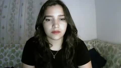 Snapshot of lilly_ocean22 chatting on December 21, 2025, 6:31 am Sey - Lilly online show from December 21, 2025, 6:31 am