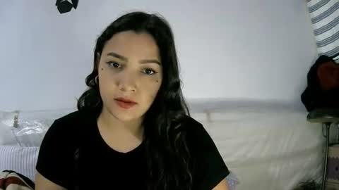 Snapshot of lilly_ocean22 chatting on February 11, 2026, 4:34 pm Sey - Lilly online show from February 11, 2026, 4:34 pm