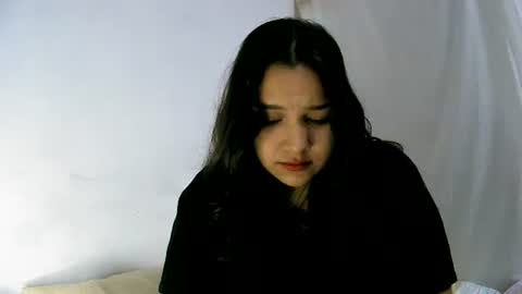 Snapshot of lilly_ocean22 chatting on March 2, 2026, 3:19 pm Sey - Lilly online show from March 2, 2026, 3:19 pm