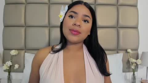 Snapshot of lilly_williamss chatting on June 6, 2026, 4:17 am Lilly online show from June 6, 2026, 4:17 am
