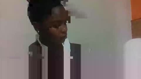 Snapshot of lillylee112 chatting on May 1, 2026, 7:13 am lillylee112 online show from May 1, 2026, 7:13 am