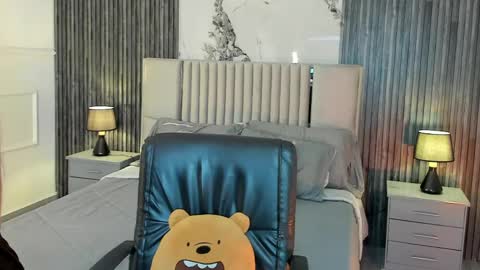 Lilly Ortiz online show from April 21, 2026, 7:50 pm