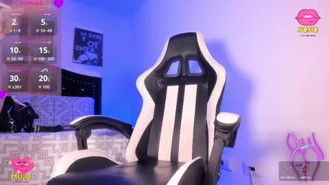 Lilly online show from November 11, 2025, 1:22 pm