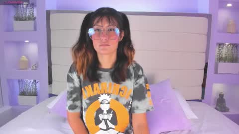 Lilly  online show from November 25, 2025, 11:43 am