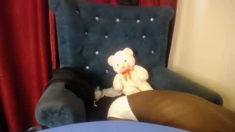 Snapshot of lilmystic_lola chatting on October 2, 2025, 6:31 am Chelsea online show from October 2, 2025, 6:31 am