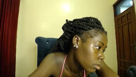 Snapshot of lilmystic_lola chatting on November 11, 2025, 1:49 am Chelsea online show from November 11, 2025, 1:49 am