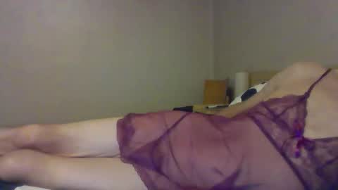 Snapshot of lilone1 chatting on November 24, 2025, 8:03 am Jenny online show from November 24, 2025, 8:03 am