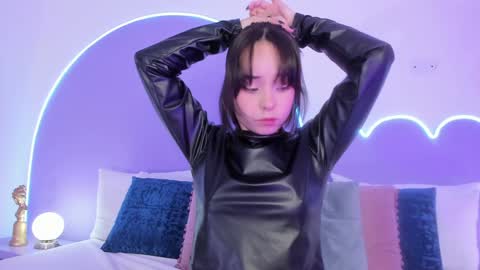 Lilou online show from January 13, 2025, 11:41 am