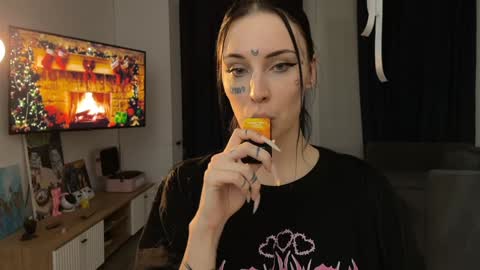 Snapshot of lilpresident chatting on January 1, 2025, 11:40 pm lilpresident online show from January 1, 2025, 11:40 pm