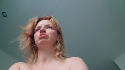 liludancer online show from March 17, 2026, 10:51 am