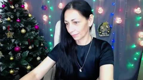 Snapshot of lilugrants chatting on December 29, 2024, 11:29 pm lilugrants online show from December 29, 2024, 11:29 pm