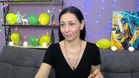Snapshot of lilugrants chatting on January 13, 2025, 1:13 am lilugrants online show from January 13, 2025, 1:13 am
