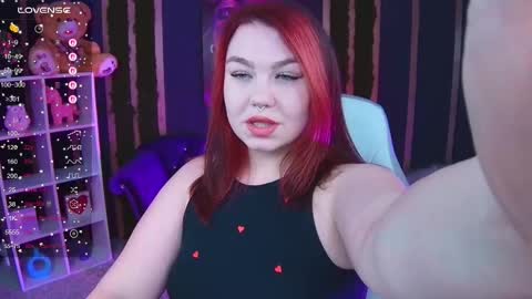 Lilu online show from December 2, 2025, 12:21 pm