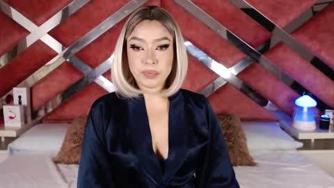 Lily online show from February 12, 2026, 9:10 pm