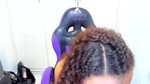 lily_anal_squirt online show from December 21, 2024, 7:49 pm