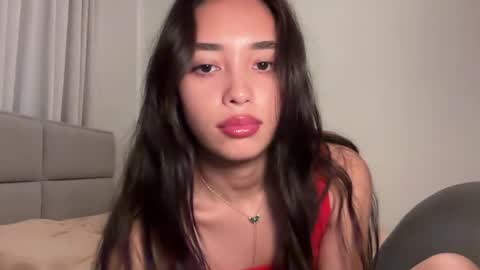 Snapshot of lily_bunnyy chatting on May 13, 2026, 8:06 pm Lily online show from May 13, 2026, 8:06 pm