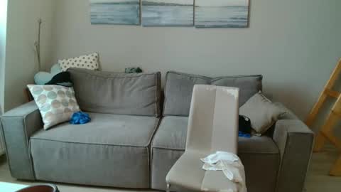 Lily dollyx online show from November 16, 2025, 10:10 am