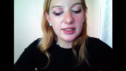 lily_ember online show from September 18, 2025, 8:11 pm
