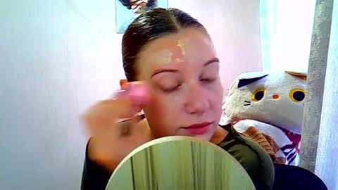 lily_ember online show from September 26, 2025, 10:08 am