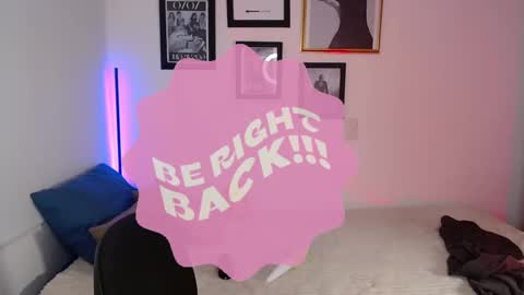 Snapshot of lily_evans_ chatting on January 31, 2025, 2:58 am just lily online show from January 31, 2025, 2:58 am