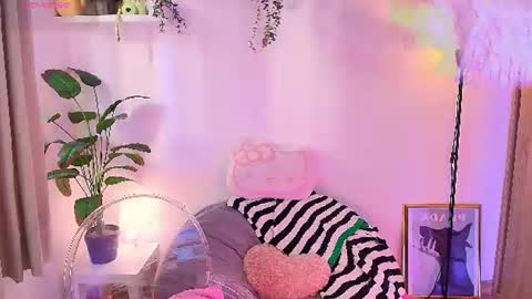 just lily online show from July 26, 2026, 10:05 pm