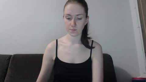 Snapshot of lily_love_x chatting on May 23, 2026, 3:23 am lily_love_x online show from May 23, 2026, 3:23 am