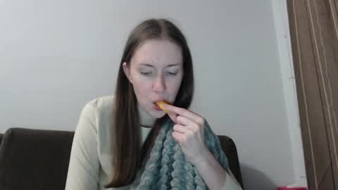 Snapshot of lily_love_x chatting on May 27, 2026, 1:57 am lily_love_x online show from May 27, 2026, 1:57 am