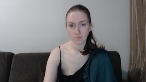 lily_love_x online show from June 25, 2026, 5:23 am