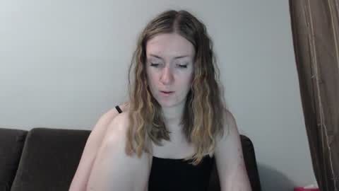lily_love_x online show from July 29, 2026, 6:55 am