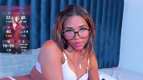 Lily Miiller online show from January 21, 2025, 8:54 pm