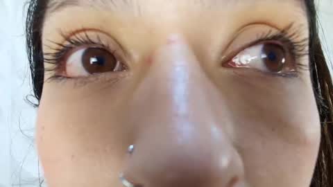 Lily Lauren online show from March 10, 2026, 1:05 pm