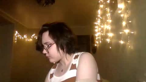 Lily online show from January 14, 2026, 6:57 pm