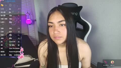 lily_waist online show from October 25, 2025, 2:52 am