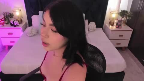 Snapshot of lily_woodz chatting on June 12, 2026, 7:13 pm LilyWoodz online show from June 12, 2026, 7:13 pm