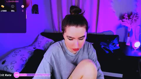 LILY online show from September 24, 2025, 7:33 am