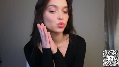 Lily   online show from January 20, 2025, 5:59 pm