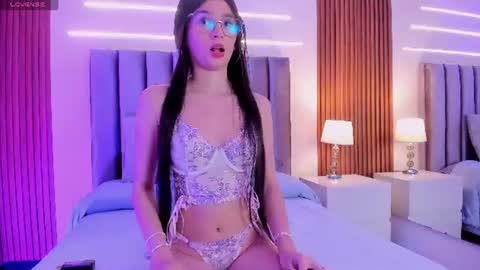 Snapshot of lilyhartt chatting on June 16, 2026, 1:25 pm Lili online show from June 16, 2026, 1:25 pm