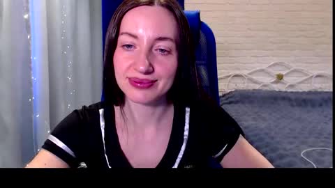 Lily online show from February 21, 2026, 8:15 am