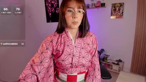 lily help me to collect more cosplay online show from September 17, 2025, 4:03 am