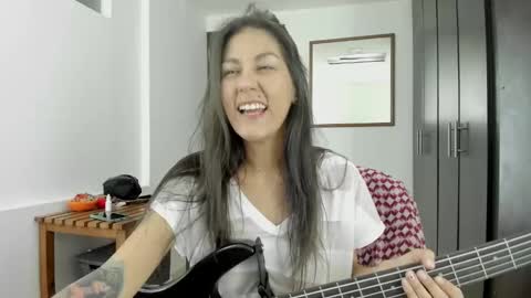 Snapshot of lina__mandarina chatting on January 9, 2025, 8:33 pm Lina Mandarina online show from January 9, 2025, 8:33 pm