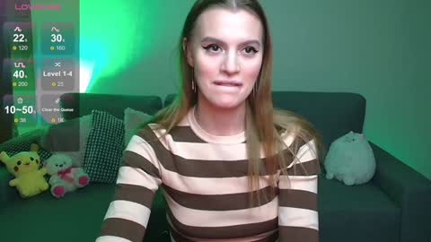 lina_bush online show from December 18, 2024, 9:08 pm