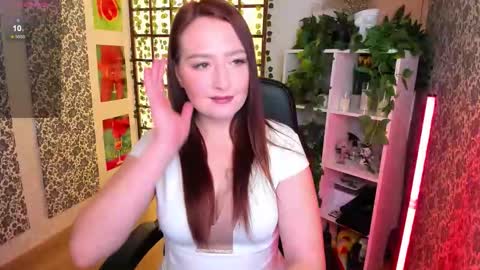 Lina online show from October 5, 2025, 2:10 am
