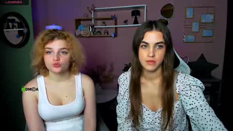 lina_fox12 online show from December 16, 2025, 1:16 pm