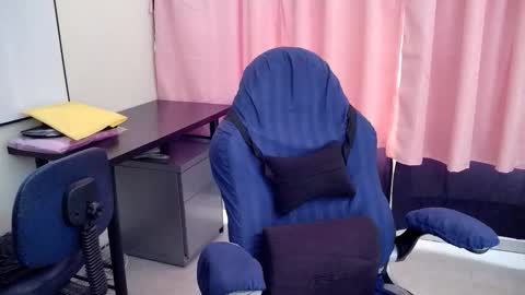 Lina Mara99 online show from December 20, 2025, 6:15 pm