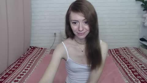 Lina Rouge online show from November 10, 2025, 10:25 am