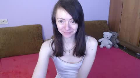 Lina Rouge online show from May 13, 2026, 4:10 am